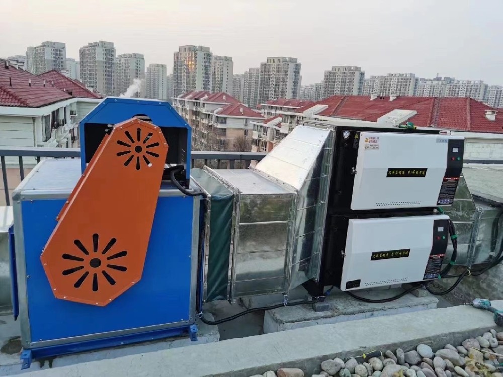 环保油烟净化器，呼吸清新的空气
